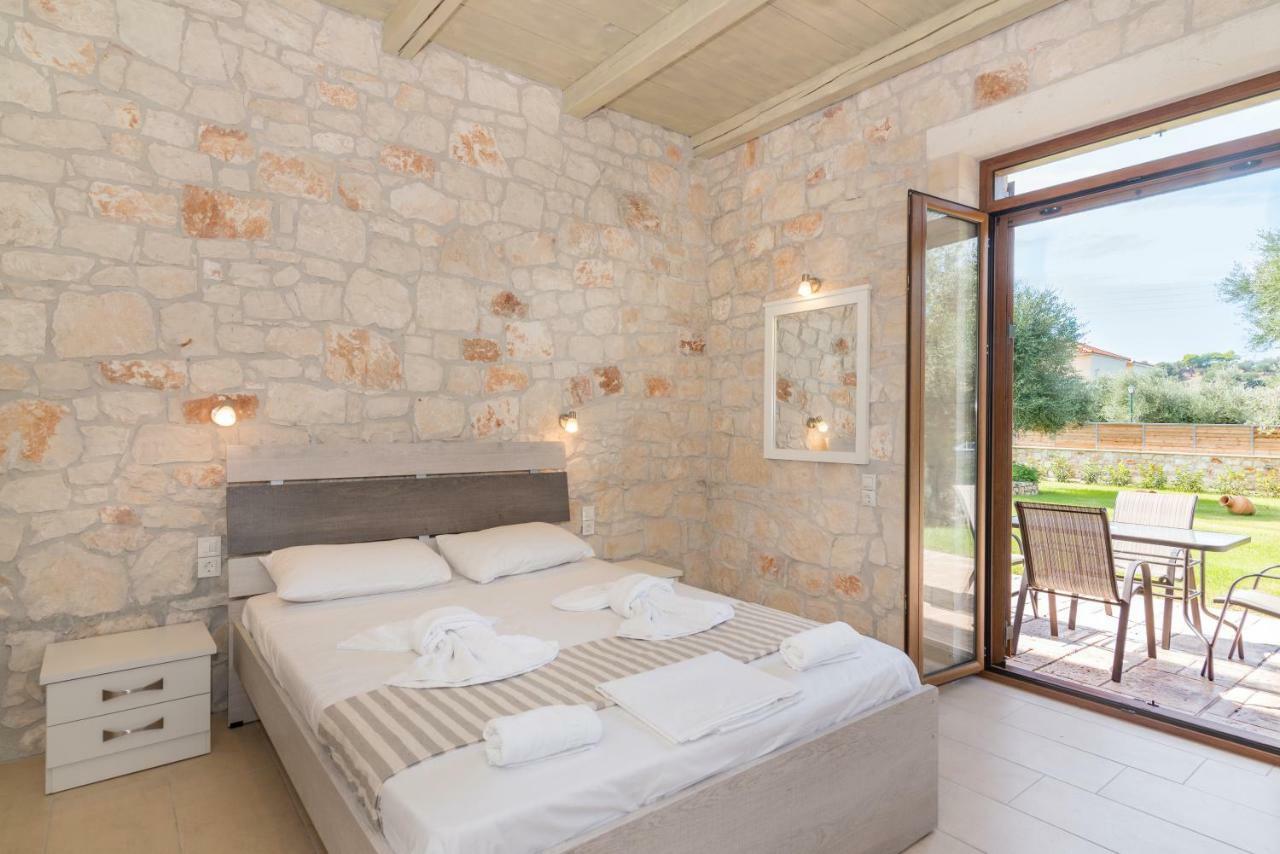 Green Stone Villas Apartments Kalamaki  Exterior photo